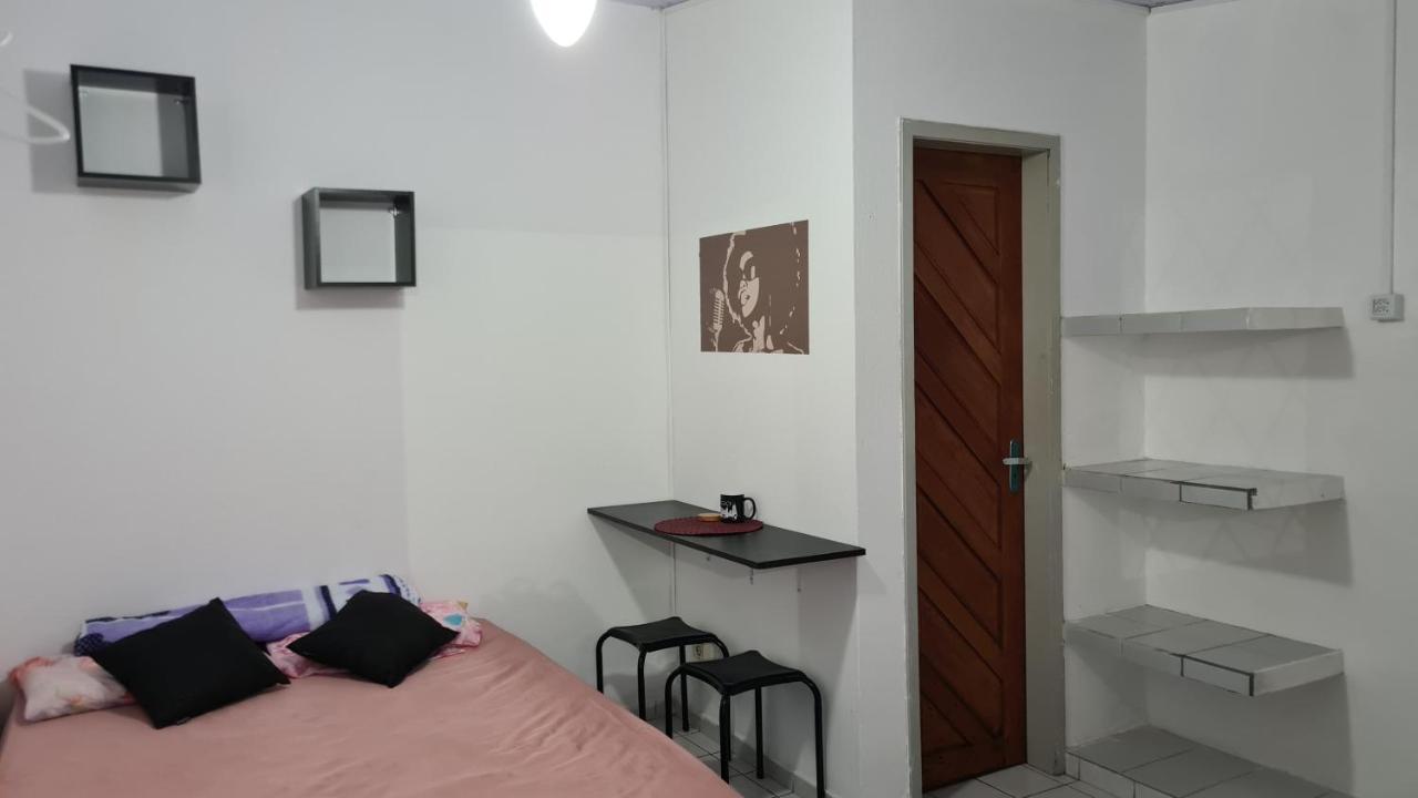 Happy Apartment Natal Bagian luar foto